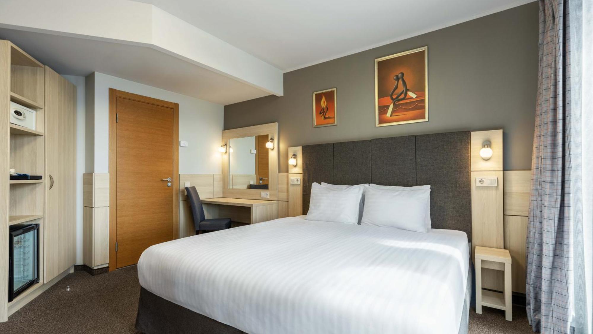 Hotel Wellton &
